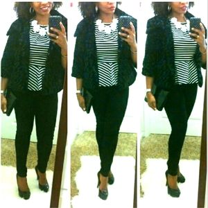 💎NWOT Black Swirly Faux Fur Jacket